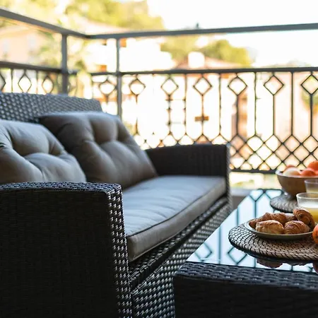 Apartment Familial, Terrasse, Val Des Castagnins Menton